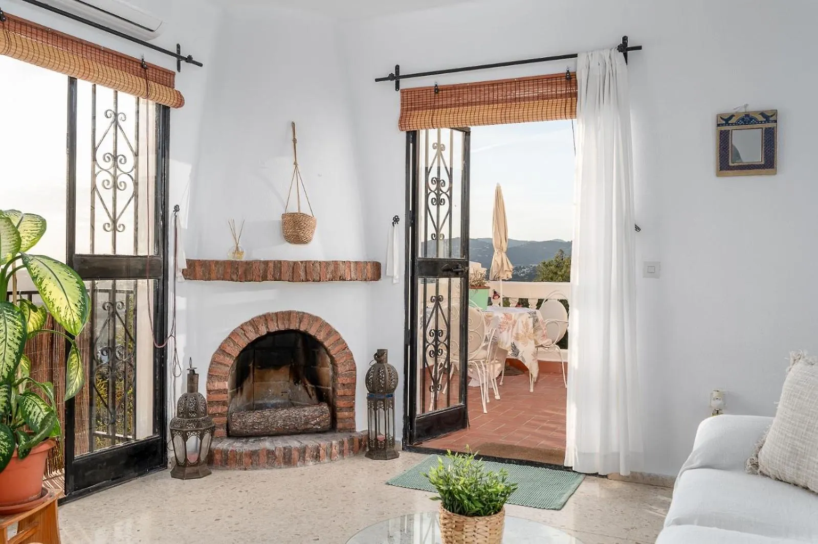 Precioso Apartamento Mandarinos Con Vistas Al Mar Nerja 0*,  Ισπανία